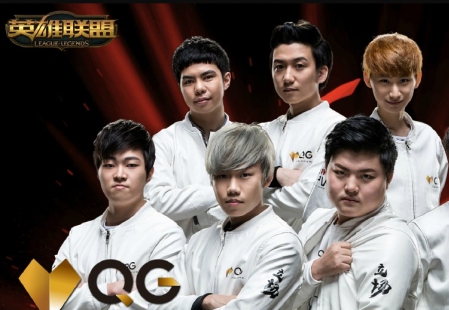 UZI:所有(yǒu)欠我的(de)冠軍 現(xiàn)在都(dōu)該還(hái)給我了(le)